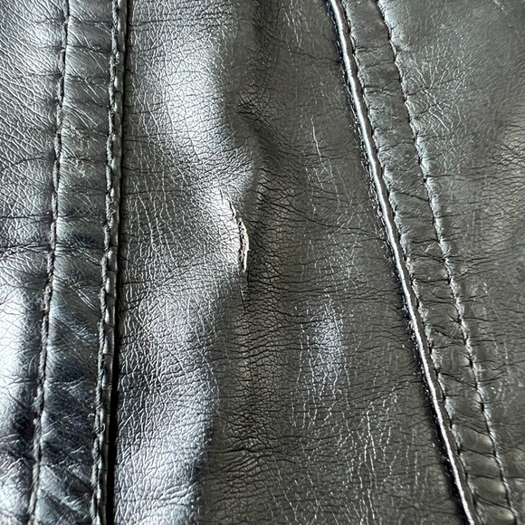 H&M Womens Black Faux Leather Party Shorts Emo Punk Goth 4 - Picture 8 of 9